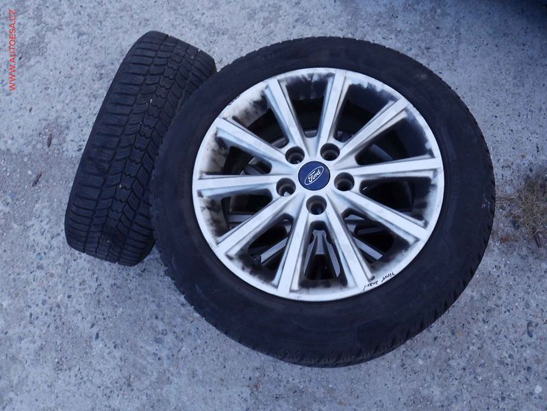 Ford Focus (2015) 1.5 EB, STK3/28 - fotka 19 z 20