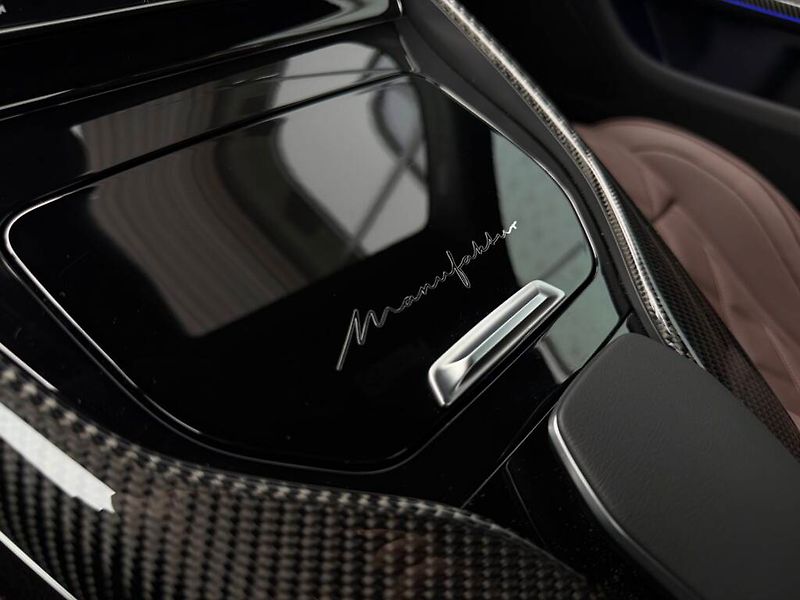 Mercedes-Benz AMG GT (2025) AMG 63 4MATIC+ Kupé MANUFAKTUR - fotka 24 z 29