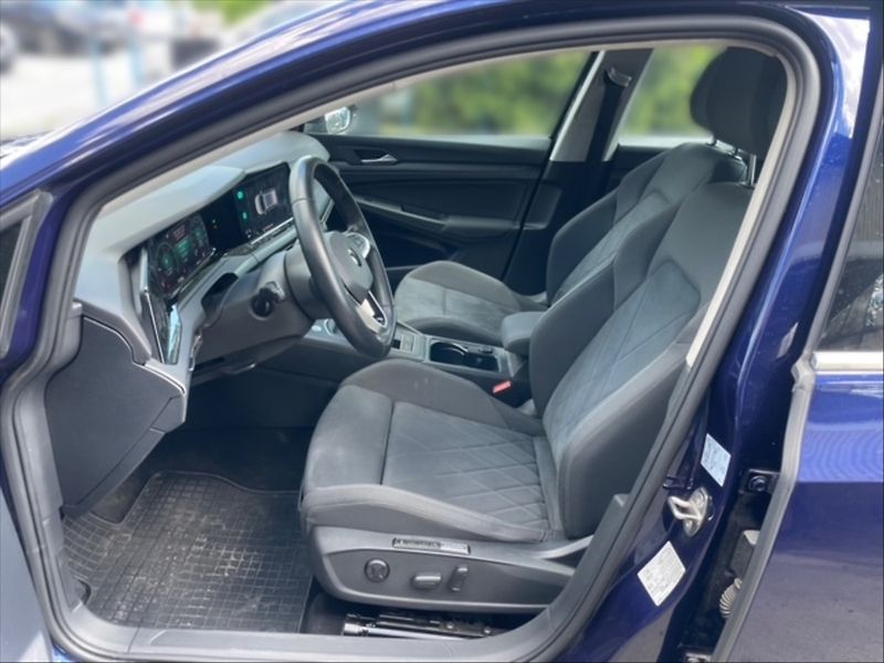 Volkswagen Golf 2,0 TDI 110 Style 5d - fotka 7 z 11