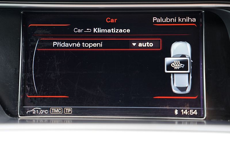 Audi A4 2.0 TDI/manuál/180 PS - fotka 39 z 42