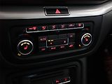 Volkswagen Sharan (2012) Highline 2.0 TDI, Tempomat - náhled 16