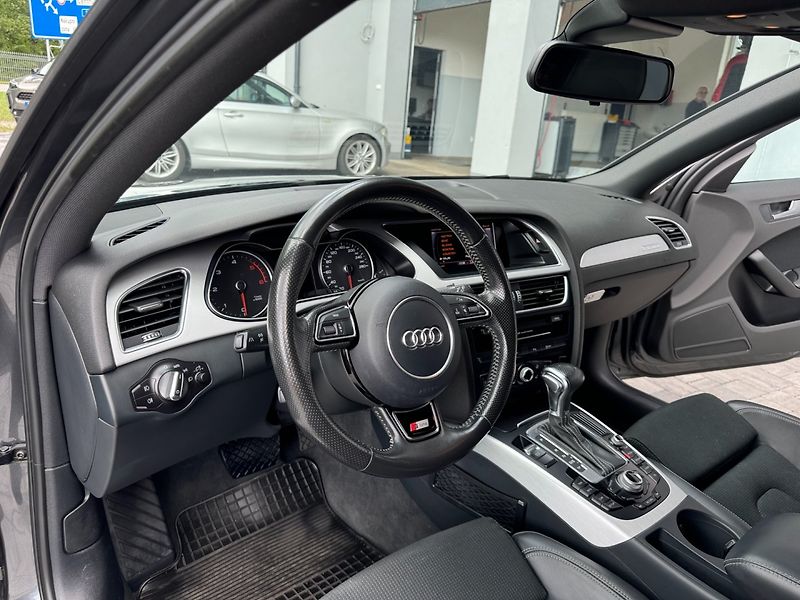 Audi A4 (2015) 2.0TDI S-Line Quattro - fotka 18 z 42
