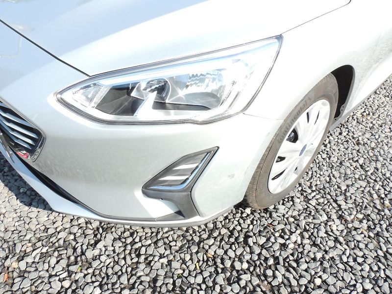 Ford Focus (2019) 1.0i,92kw,Trend,ČR,1maj. - fotka 9 z 50