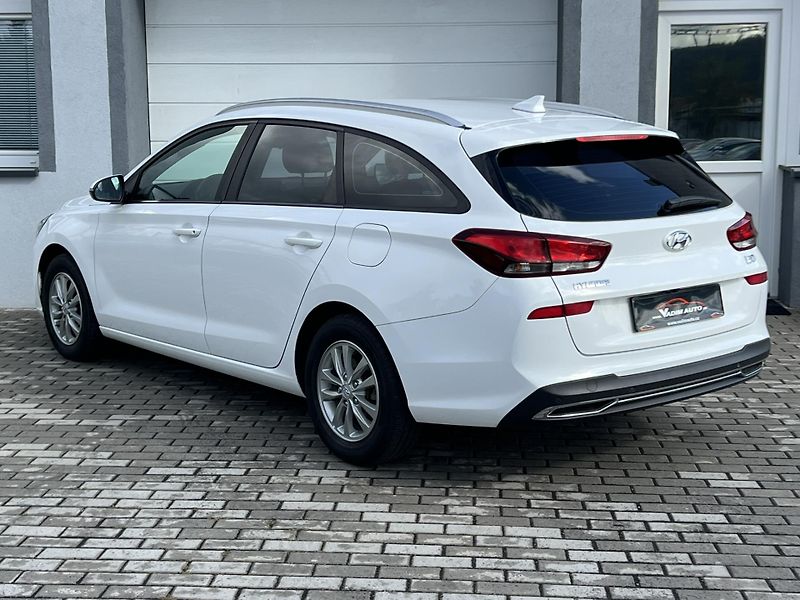 Hyundai i30 (2021) 1.6 CRDI 85KW KAMERA ČR NOVÉ - fotka 3 z 18