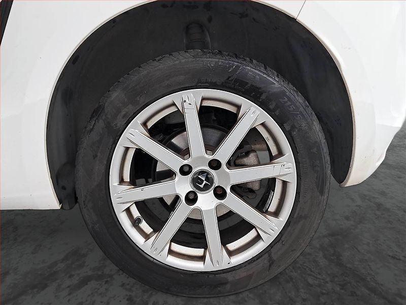 Citroën DS4 (2014) 1.6 e-HDi, Serv.kniha - fotka 14 z 19