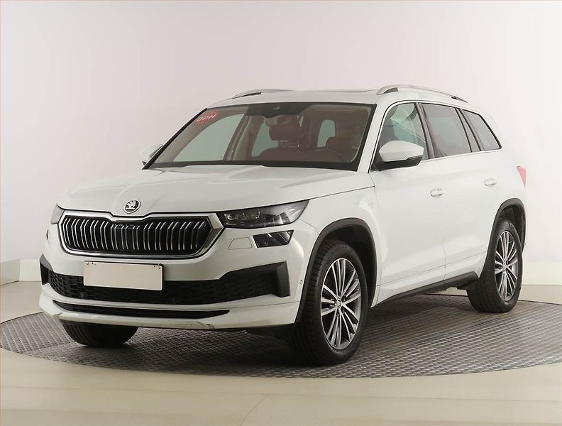 Škoda Kodiaq (2022) Laurin&Klement 1.5 TSI - fotka 2 z 32