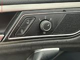 Volkswagen Golf Sportsvan (2016) 1.4TSi, 2.maj,ČR, AC, TZ - náhled 16