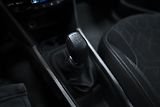 Peugeot 2008 1,2 i 1. AUT. AC VÝHŘEV 1. MAJ - náhled 26