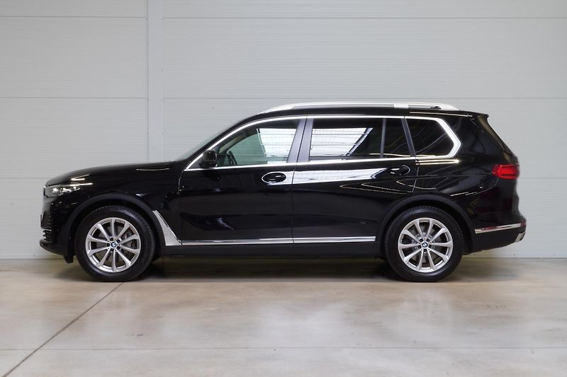 BMW X7 Xdrive40d,1MAJ,ČR,DPH,Tažné - fotka 5 z 45