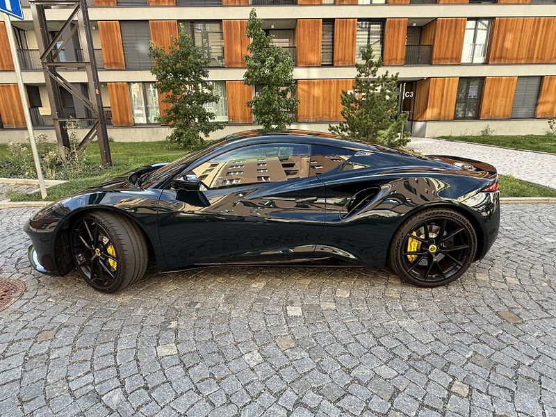 Lotus Emira (2023) V6 Manuál First Edition - fotka 2 z 9