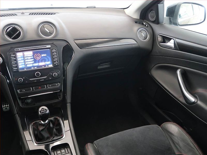 Ford Mondeo (2014) 2.2 TDCi, nová STK - fotka 8 z 15