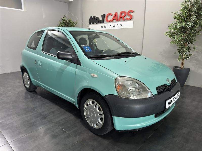 Toyota Yaris 1,0   VVT-i SLUŠNÝ STAV STK - fotka 2 z 12