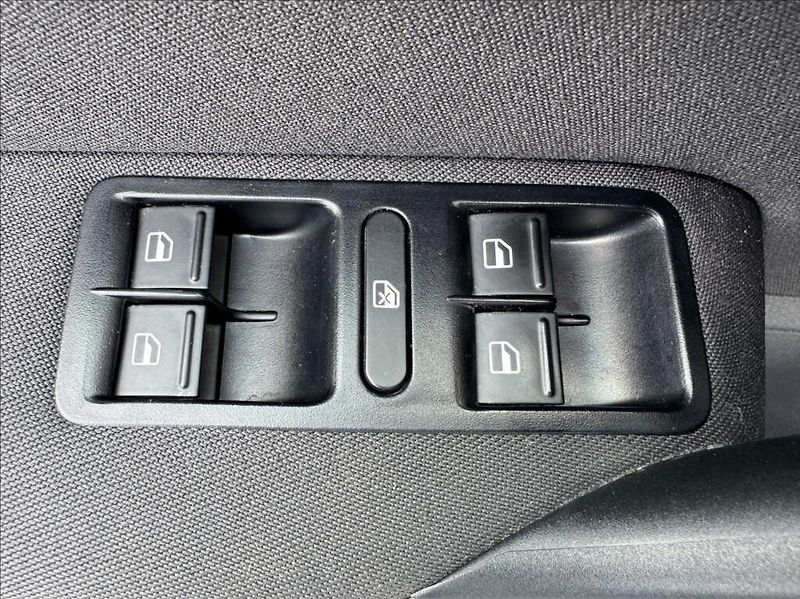 Volkswagen Polo 1,2 i 51kW Comfortline původČR - fotka 24 z 50