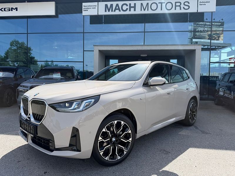 BMW X3 xDrive 20d Harman Kamery 360 E - fotka 3 z 34