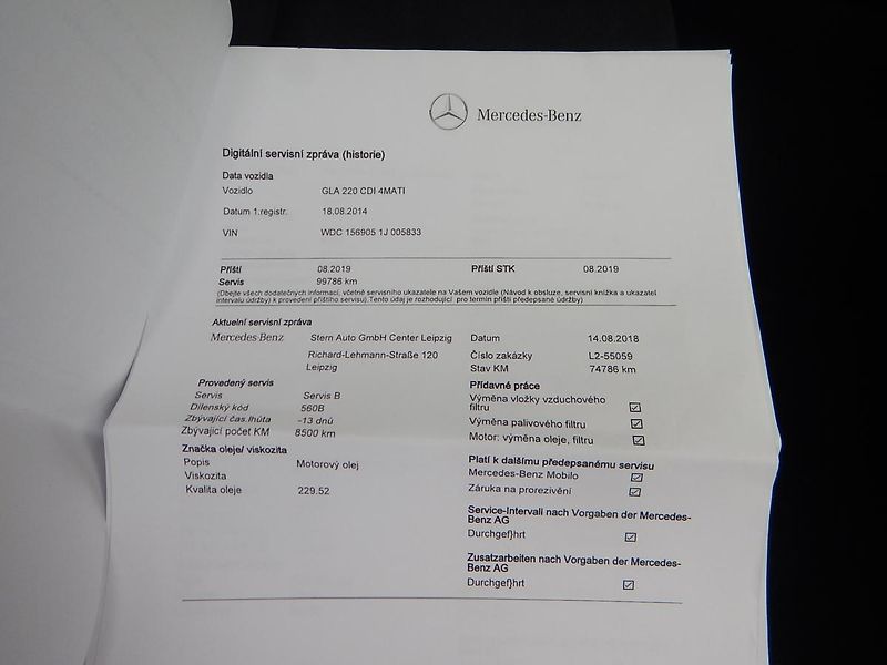 Mercedes-Benz GLA 220 CDI 4MATIC AMG AUTOMAT - fotka 33 z 33