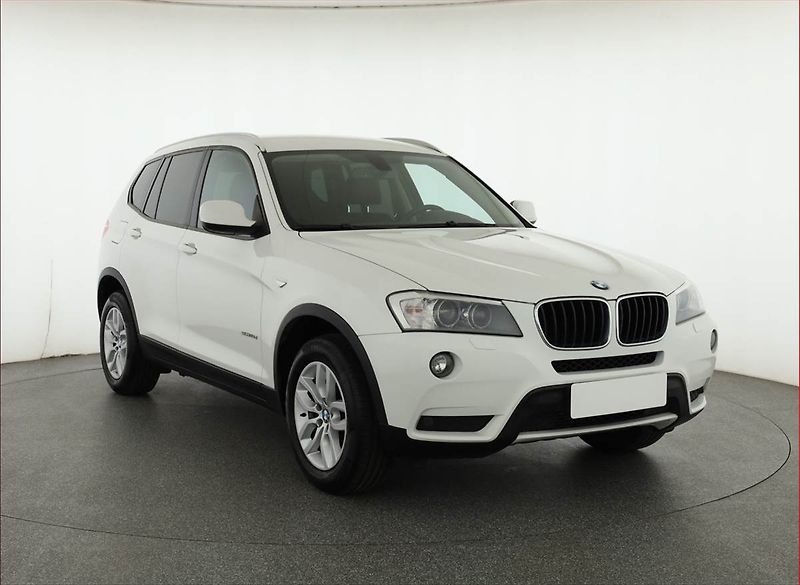 BMW X3 (2014) sDrive18d, Automat, Xenony - fotografie inzerátu