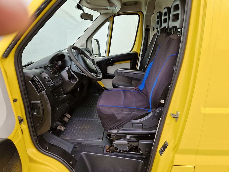 Peugeot Boxer 2.2 HDI L3H2 - fotka 19 z 27