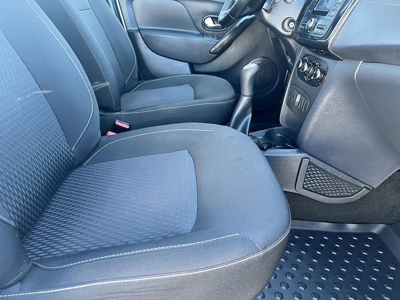 Dacia Sandero 1.0SCe KAMERA PŮVOD ČR 1.MAJ. - fotka 31 z 42