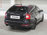 Škoda Octavia (2010) 2.0 TSI, servis.kniha, AC - náhled 6