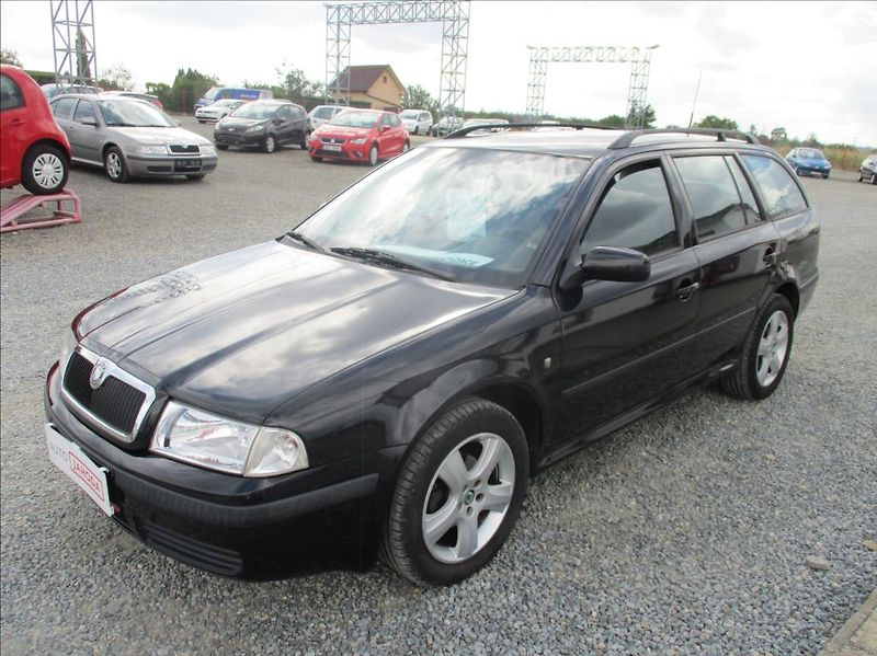 Škoda Octavia 1,6 MPI, digi klima, 1.maj, - fotka 3 z 18