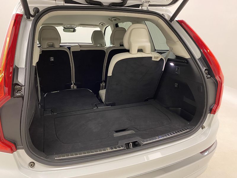 Volvo XC90 B5 AWD BRIGHT PLUS AUT CZ 7m - fotka 33 z 62