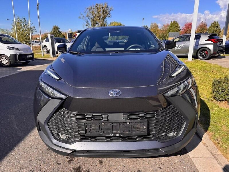 Toyota C-HR 2.0 Comfort, Plug-in hybrid - fotka 8 z 13