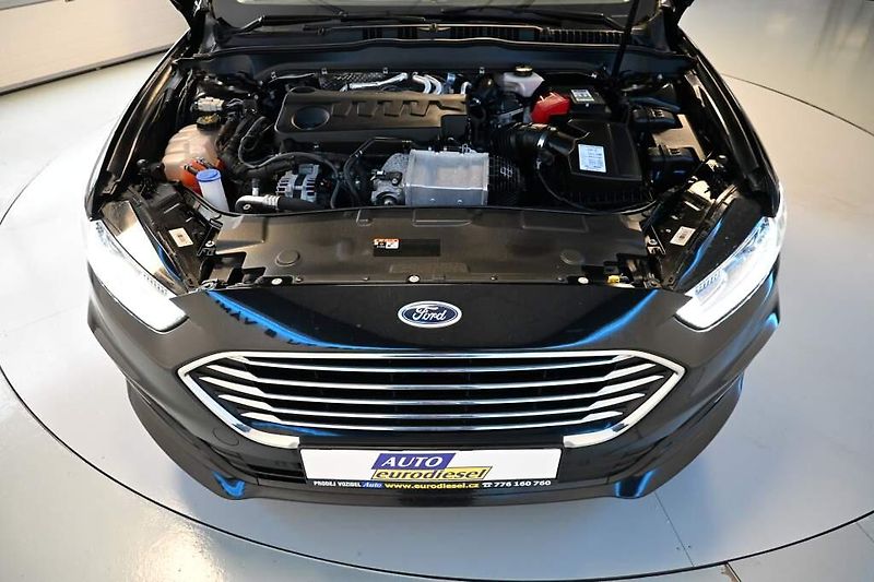 Ford Mondeo (2020) 2.0 LED ACC SONY 8AT ECOBLUE T - fotka 34 z 36