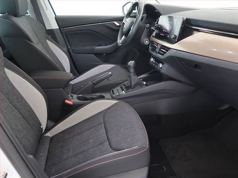 Škoda Scala (2020) Style 1.5 TSI, ČR,1.maj - fotka 9 z 14