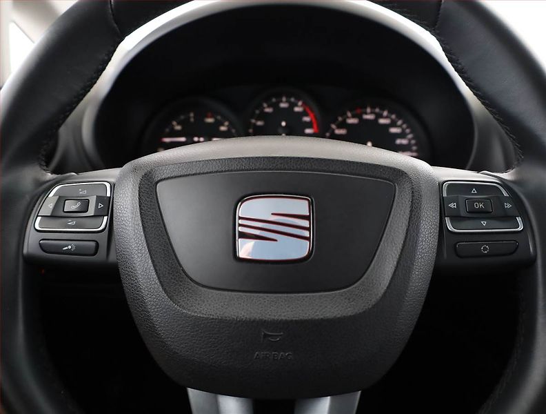 Seat Leon (2010) 1.4 TSI, Serv.kniha, nová STK - fotka 8 z 17