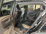 Volvo XC40 (2024) D3 AWD MOMENTUM - náhled 9