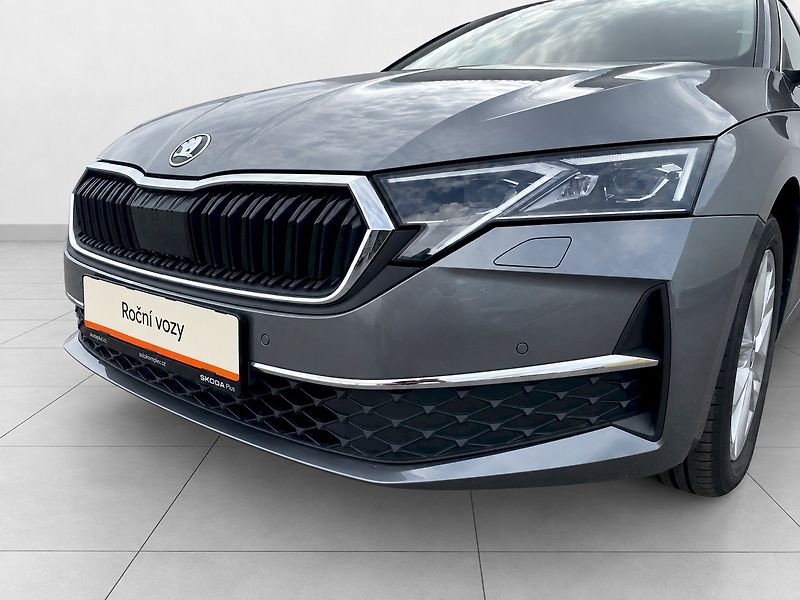 Škoda Octavia (2025) TOP SELEC TD 110/2.0 A7F - fotka 12 z 31