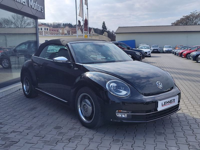 Volkswagen New Beetle 1.6 TDI/77kW Cabrio - fotka 4 z 33