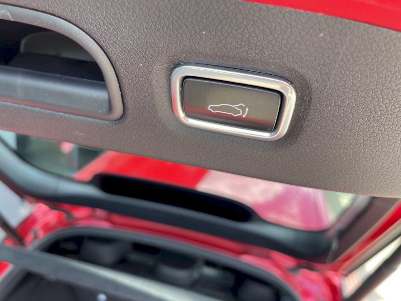 Kia Stinger (2017) 3.3 GT 272 kW 4x4 Automat - fotka 30 z 33