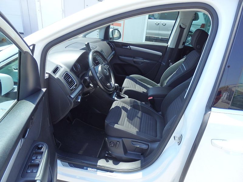 Volkswagen Sharan 2.0 TDI 103kW DSG, DIGI. KLIMA - fotka 6 z 38