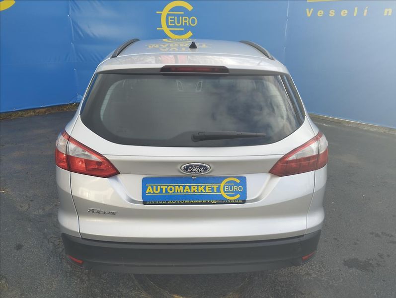 Ford Focus 1,6 TDCi 70KW Nové ČR - fotka 5 z 15