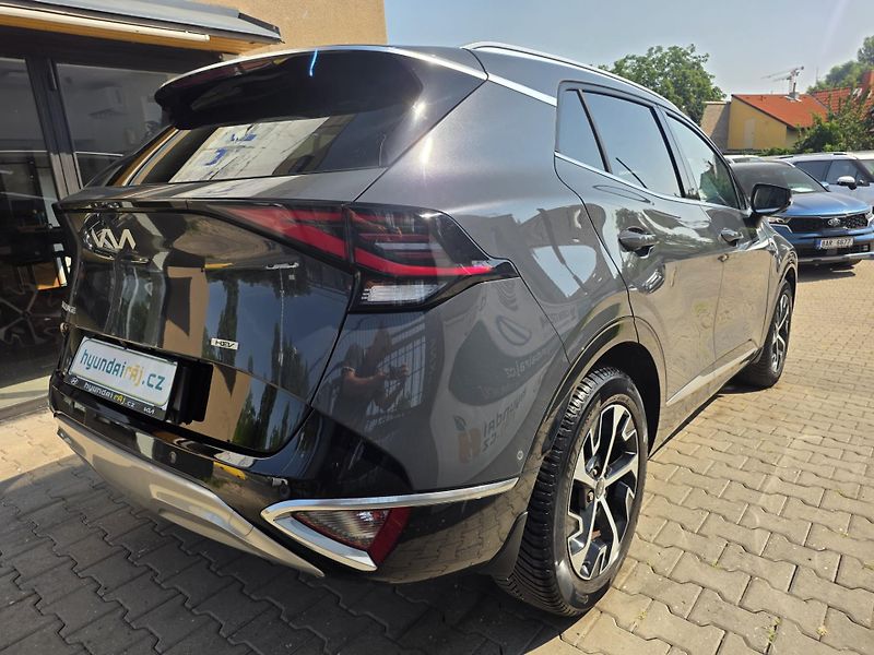 Kia Sportage 1.6-HEV-V ZÁRUCE-NÍZKÉ KM - fotka 26 z 44