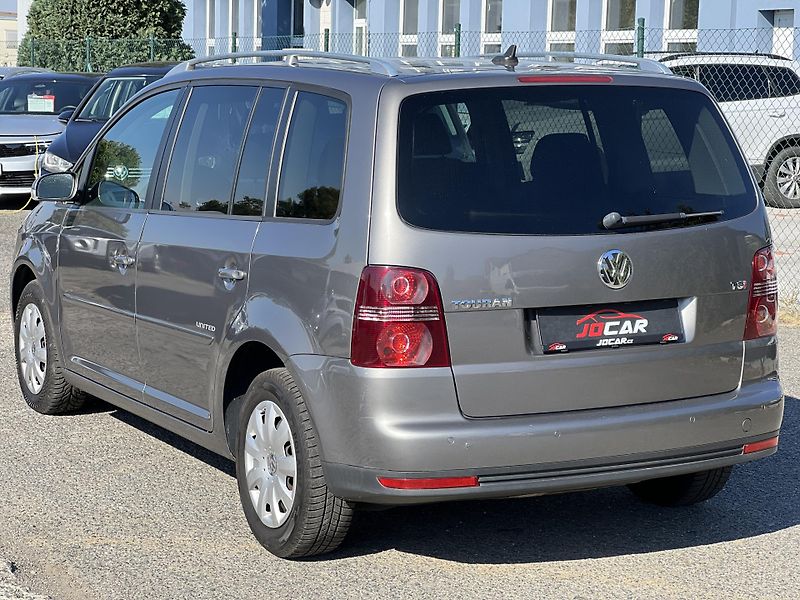 Volkswagen Touran United 1.4TSi 103kw TEMPOMAT - fotka 5 z 40