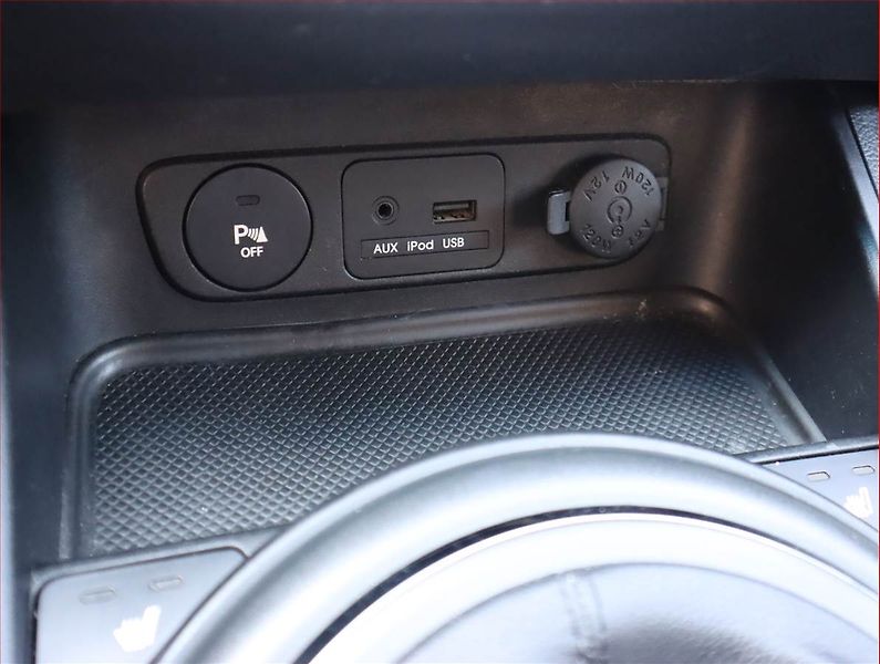 Kia Sportage (2012) 2.0 CRDi, 4X4, Tempomat - fotka 16 z 17