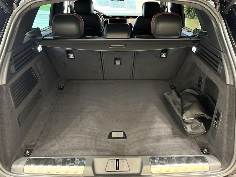 Land Rover Range Rover Sport (2026) 3,0 D350 AUTOBIOGRAPHY SWB - fotka 5 z 39