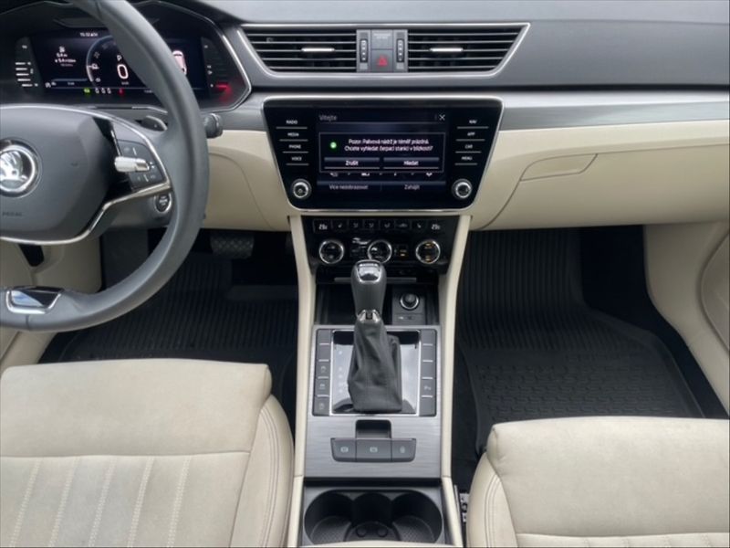 Škoda Superb 2,0 TDI 147 4x4 Style DSG - fotka 10 z 11