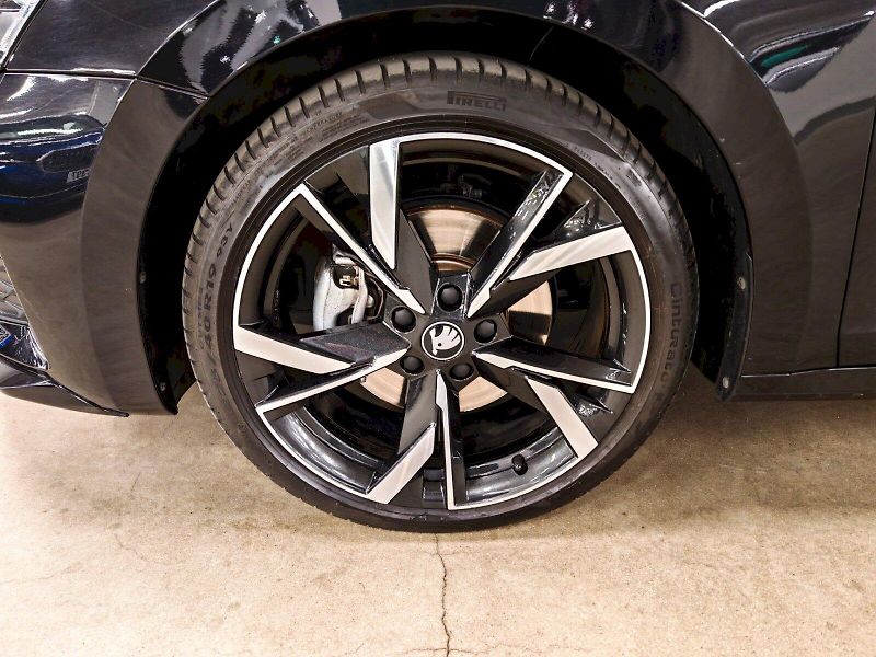 Škoda Octavia (2025) 1.5 TSI 110kW DSG Sportline - fotka 31 z 31