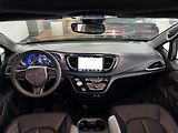 Chrysler Pacifica AWD Touring-L S-Appearance - náhled 24