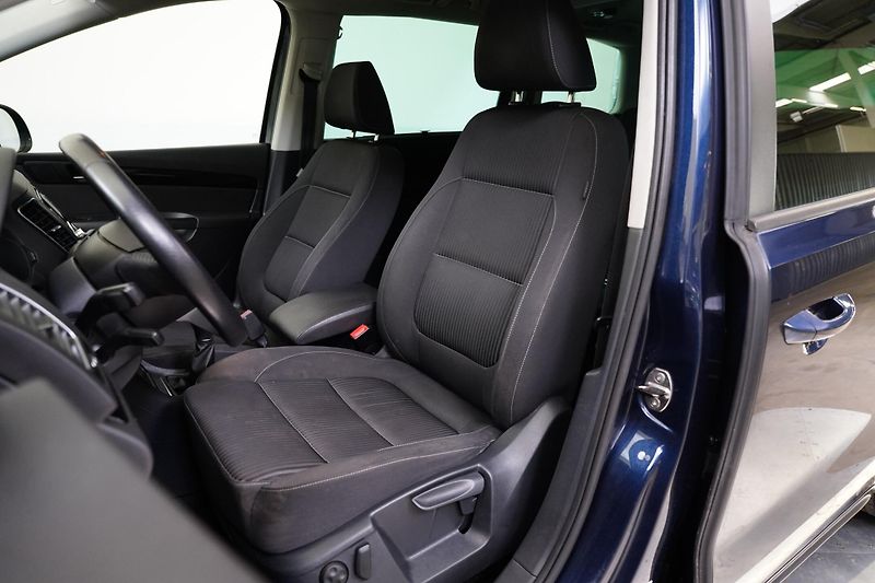 Seat Alhambra - fotka 11 z 26