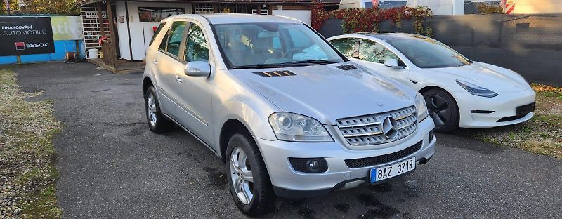 Mercedes-Benz Třídy M (2007) M320CDI 4M NAVI-KUŽE-ALCANTARA - fotka 1 z 42