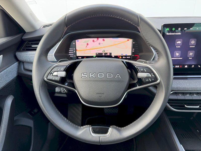 Škoda Octavia (2025) 1.5 TSI 110kW DSG Top Selectio - fotka 7 z 35