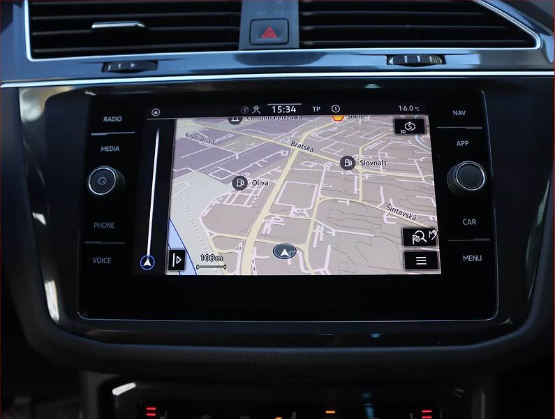 Volkswagen Tiguan (2021) 1.5 TSI - fotka 13 z 22