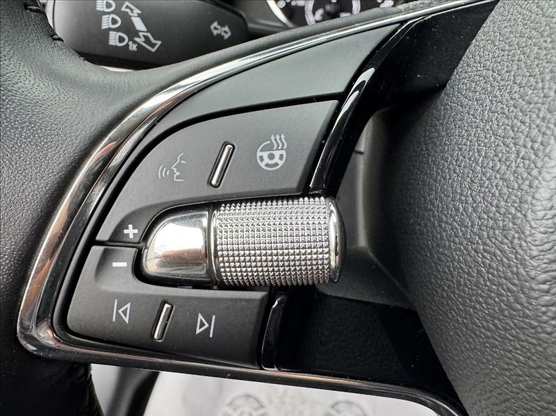 Škoda Kamiq 1,5 TSI STYLE DPH 1maj původČR - fotka 30 z 50