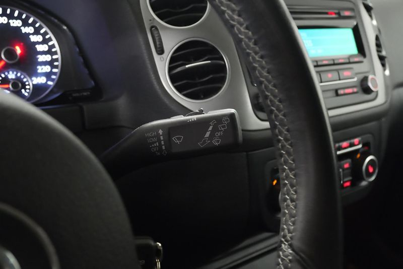 Volkswagen Golf Plus - fotka 16 z 27