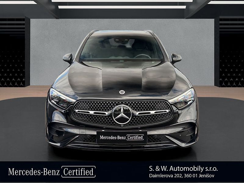 Mercedes-Benz GLC 220 d 4MATIC AMG - fotka 2 z 37