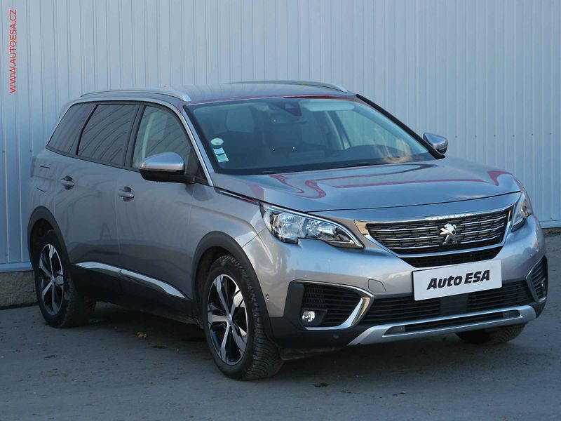 Peugeot 5008 (2018) 1.6 HDi, Allure, AT, TZ, navi - fotografie inzerátu